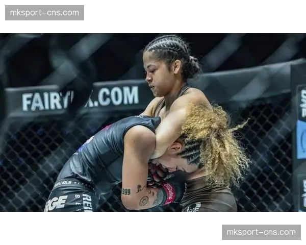 因综合格斗内容需求旺盛，大型训练设备制造商“Century”股价上涨