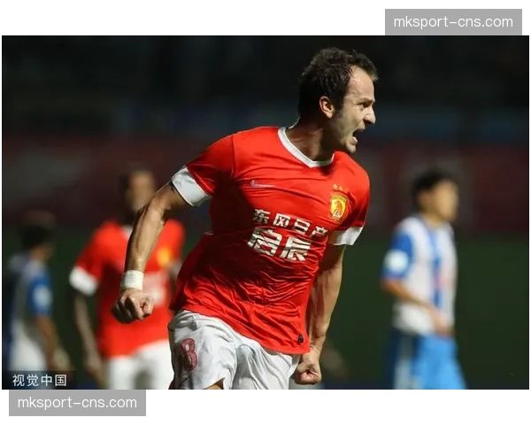 官方：热那亚与主帅吉拉迪诺续约至2027年