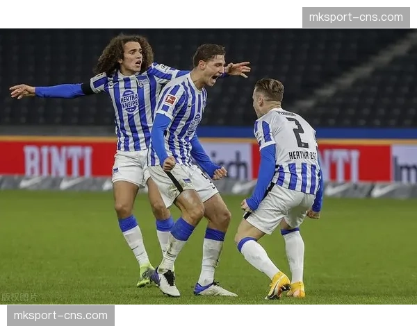 柏林赫塔2-1逆转战胜波鸿,取得关键保级三分 柏林赫塔2-1逆转战胜波鸿,取得关键保级三分